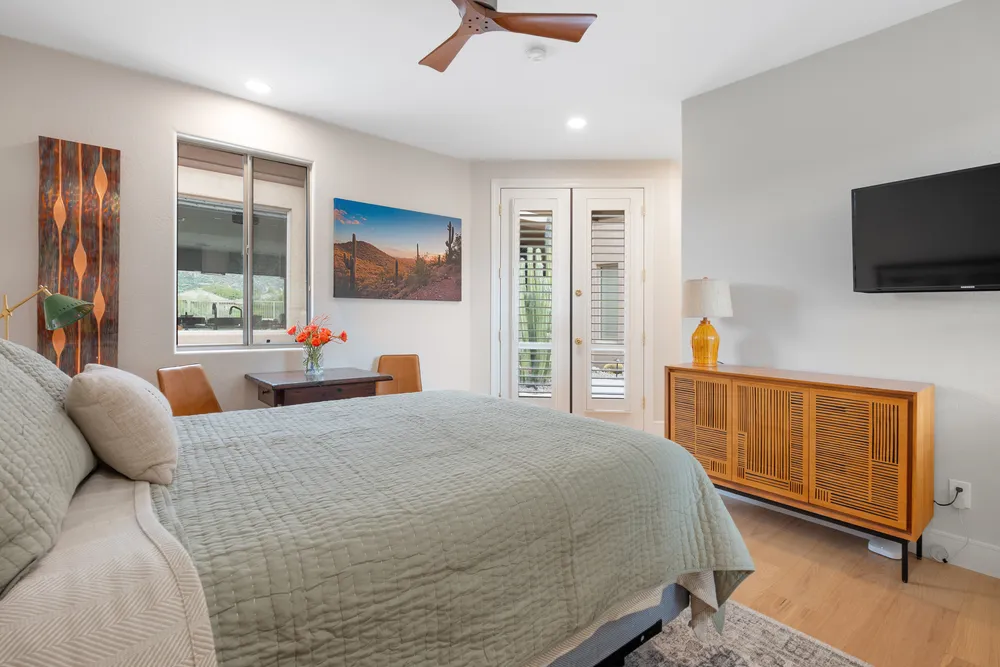 Casita guest suite interior designed and built by Premier
